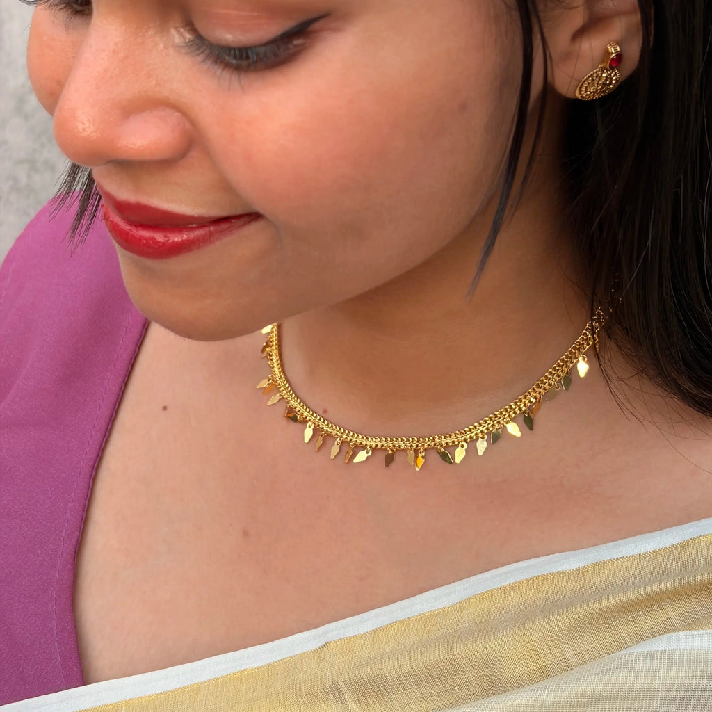 Single Layered Ilakkathali Necklace