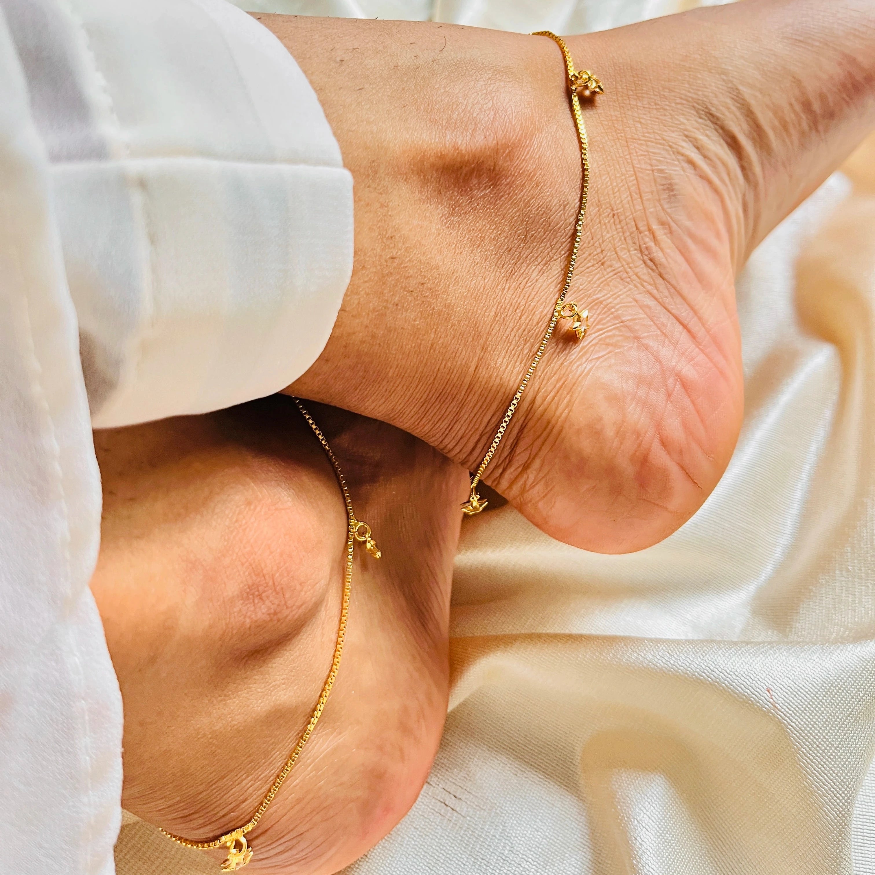 Clear Cristal anklets
