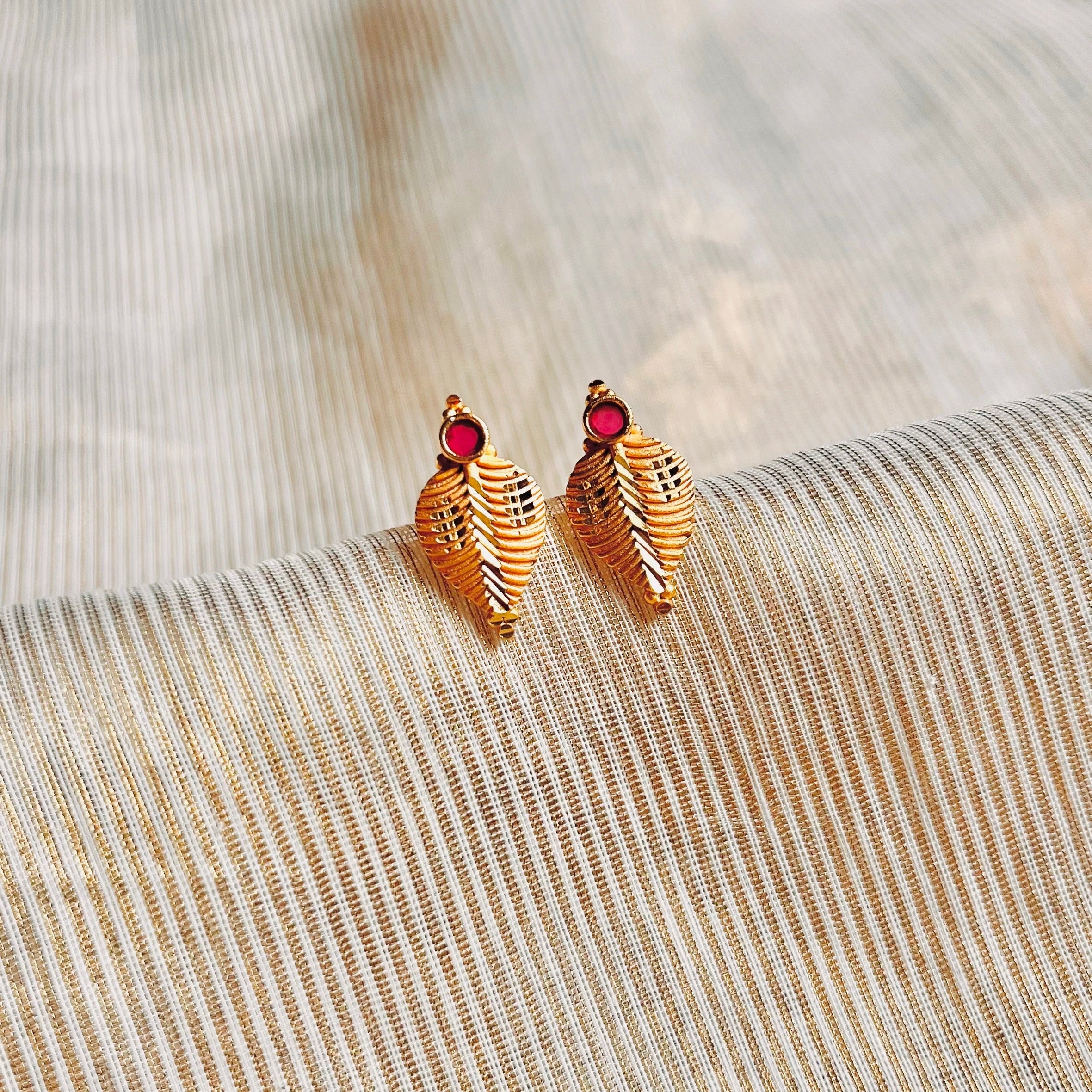 Golden leaf studs