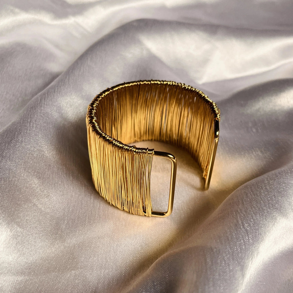 Sunehri Threads Cuff