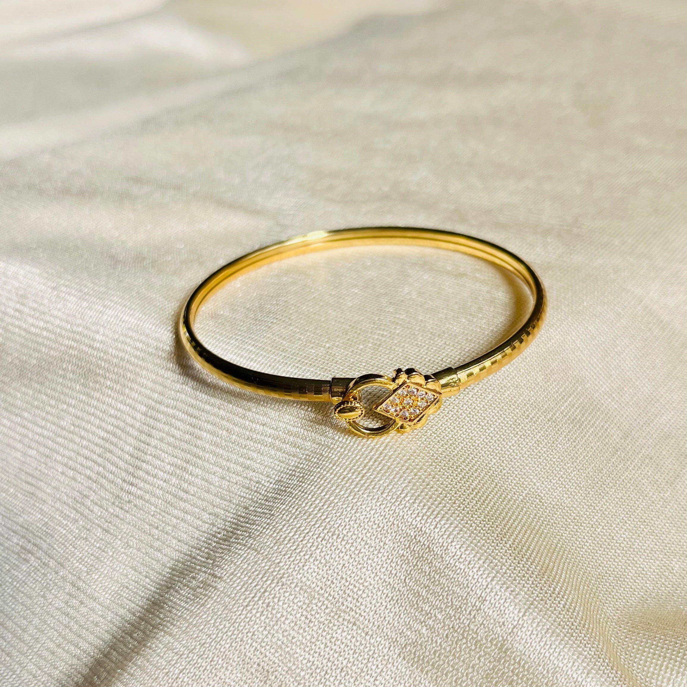 Aurora Square Bangle