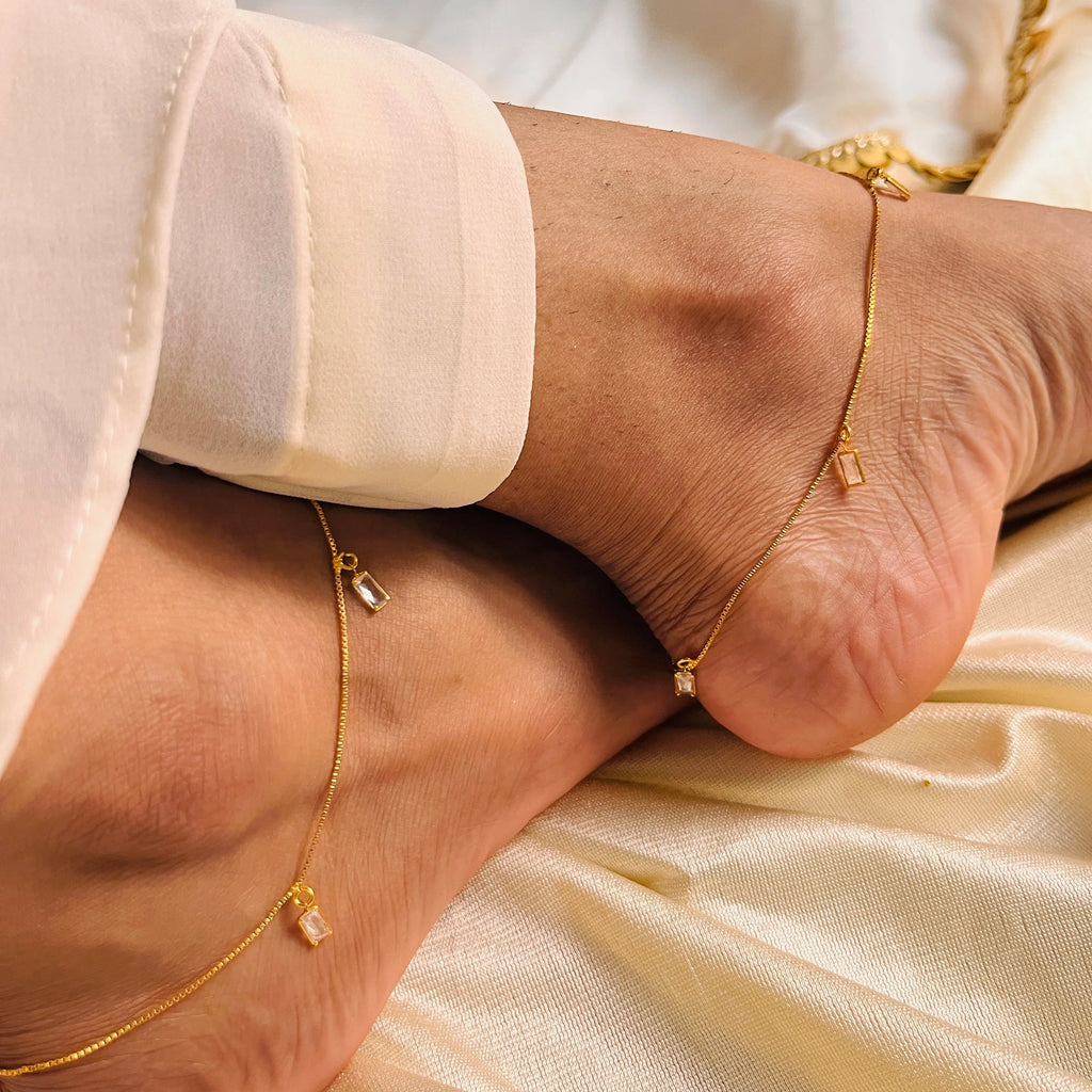 Clear Cristal anklets
