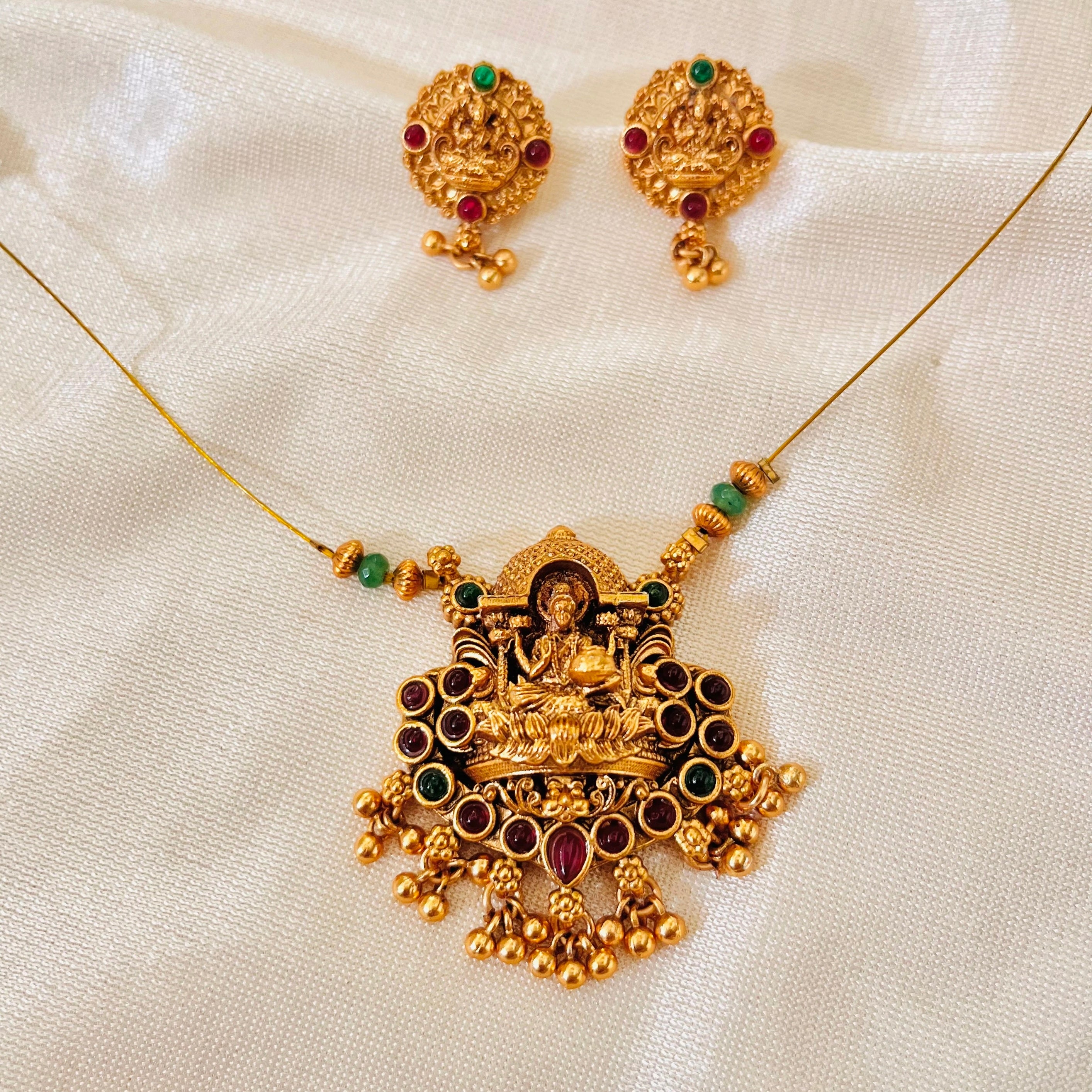 Devi Grace Temple Necklace Set