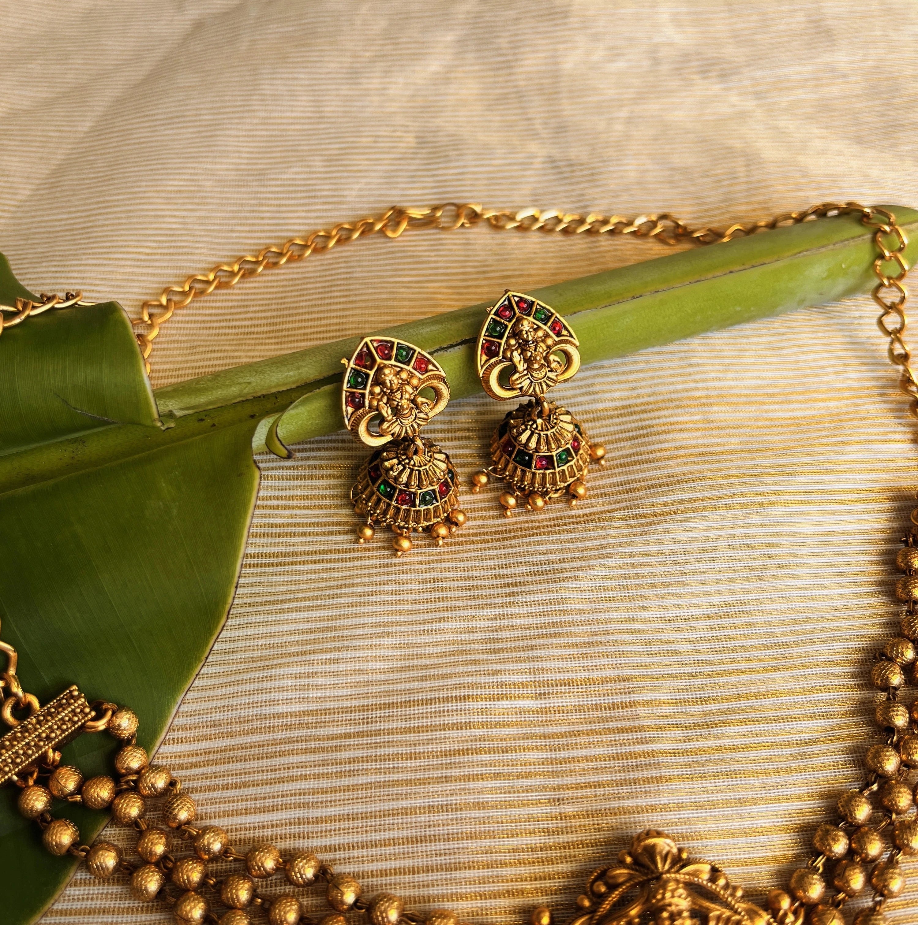 Lakshmi Bead Choker Set