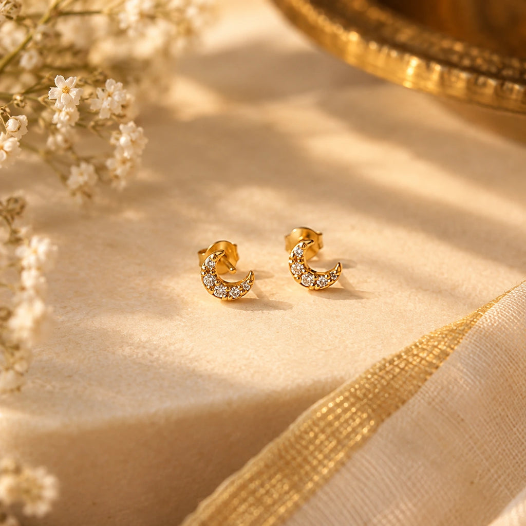 Moon studs