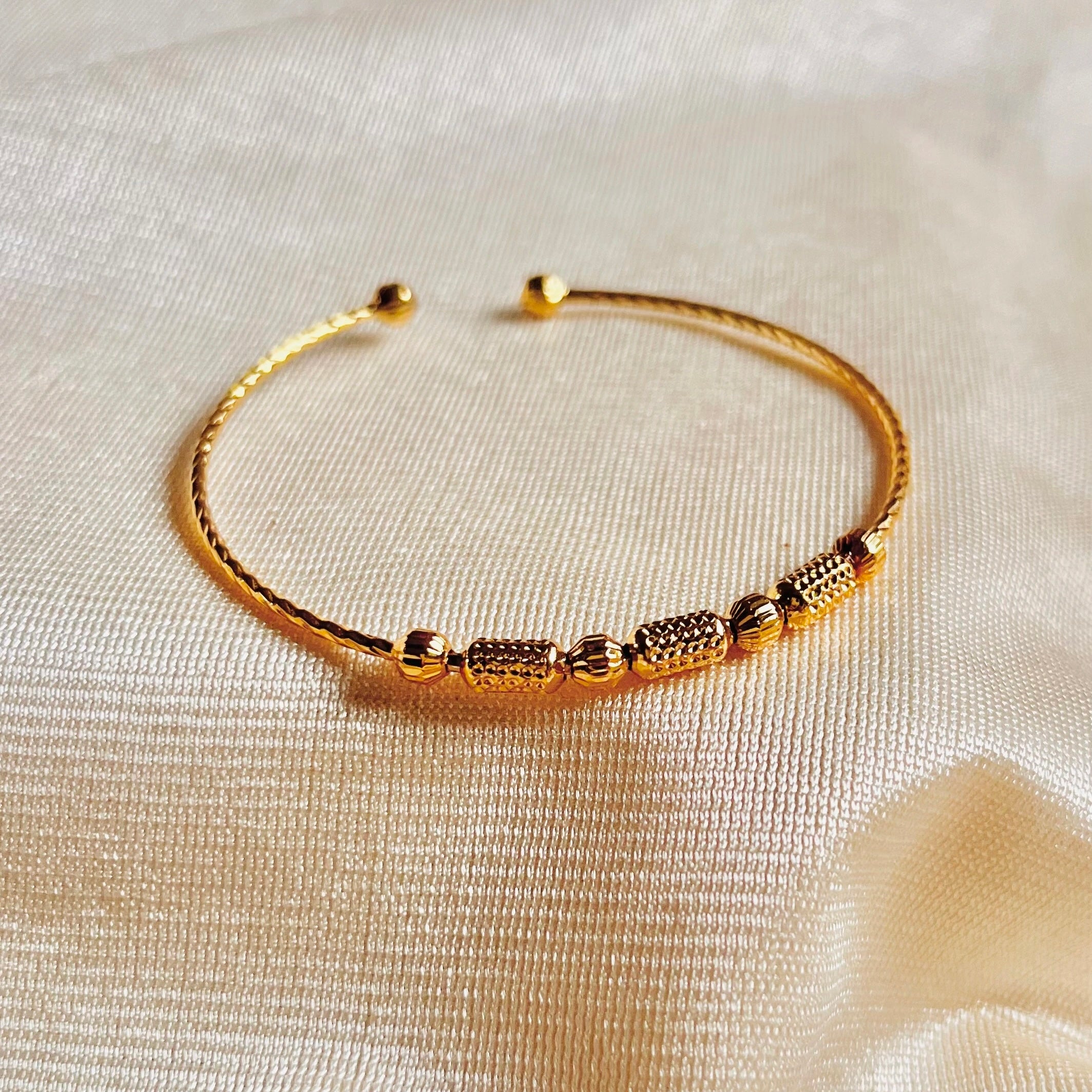 classic cuff bangle