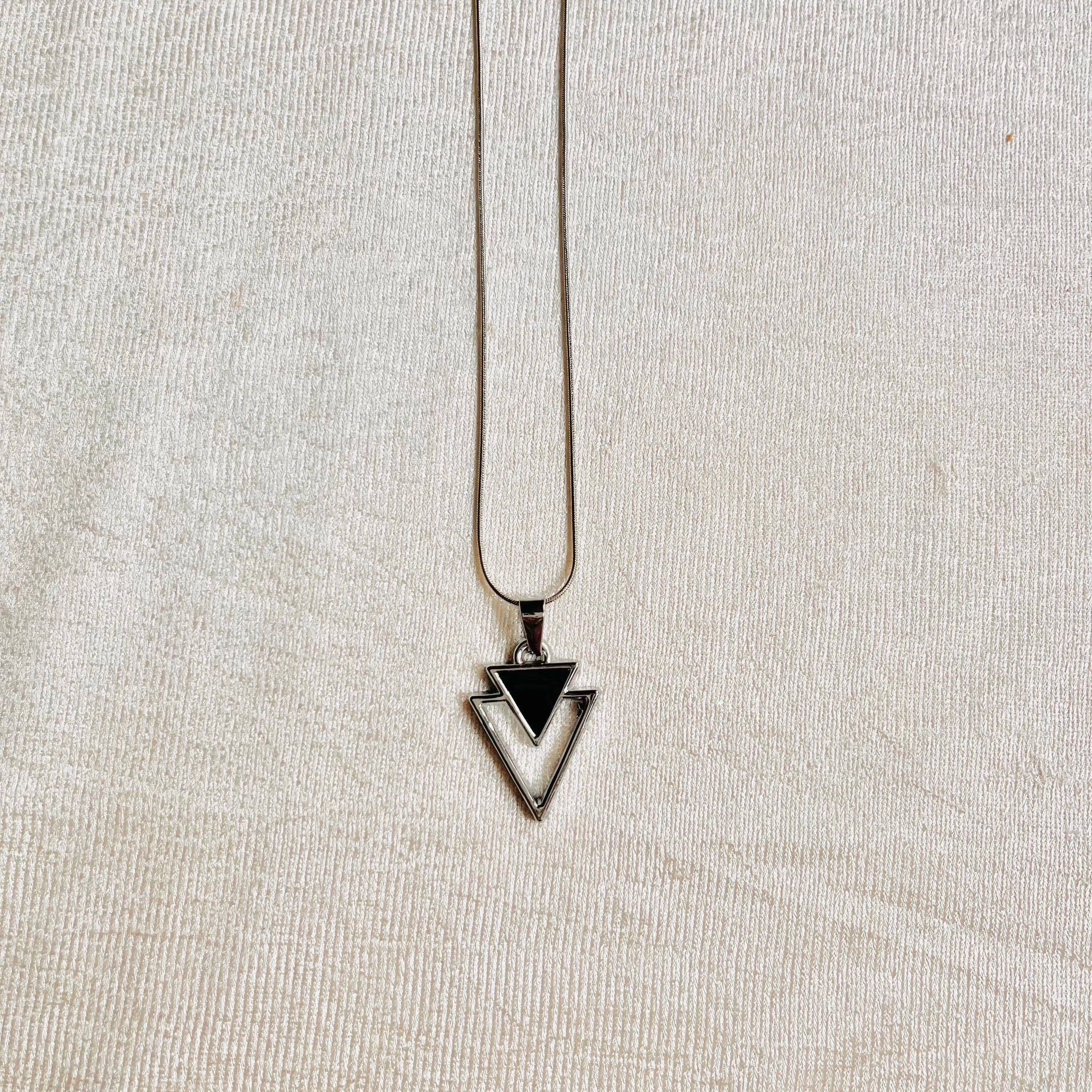 Geometric pendant
