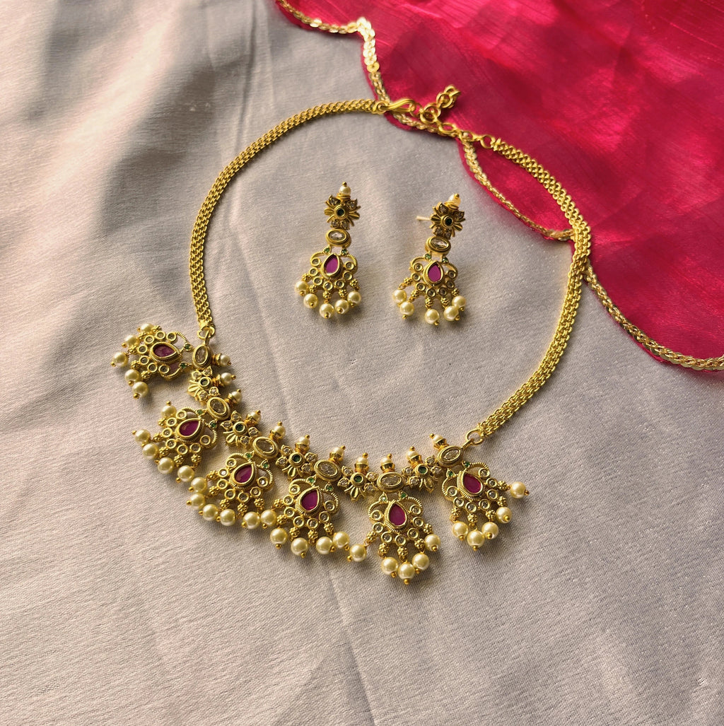 Kumkum Pearl Necklace