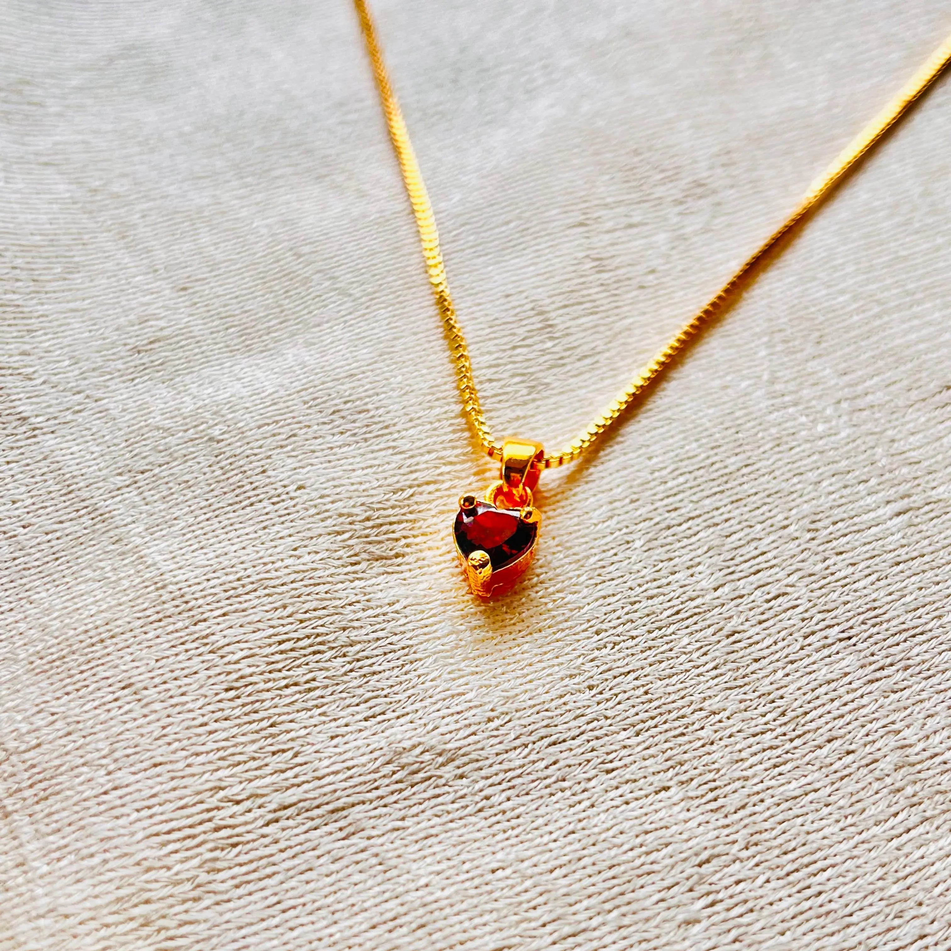 Tiny heart Sufi necklace